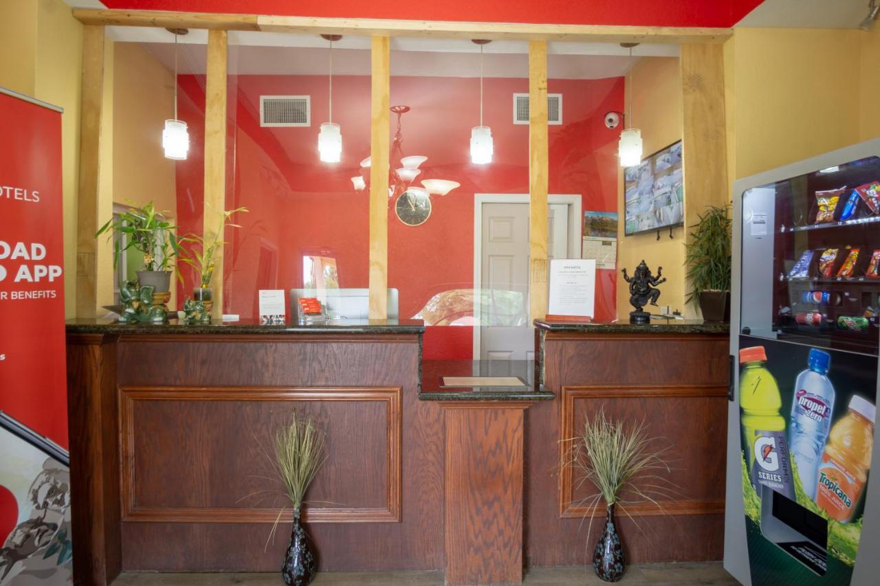 Woodridge Inn And Suites 마이애미 외부 사진